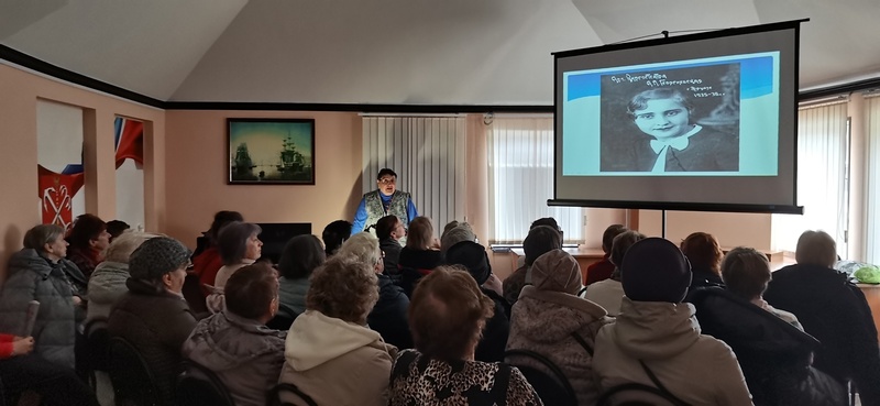 Лекция «Одиночество в толпе. Анастасия Георгиевская»