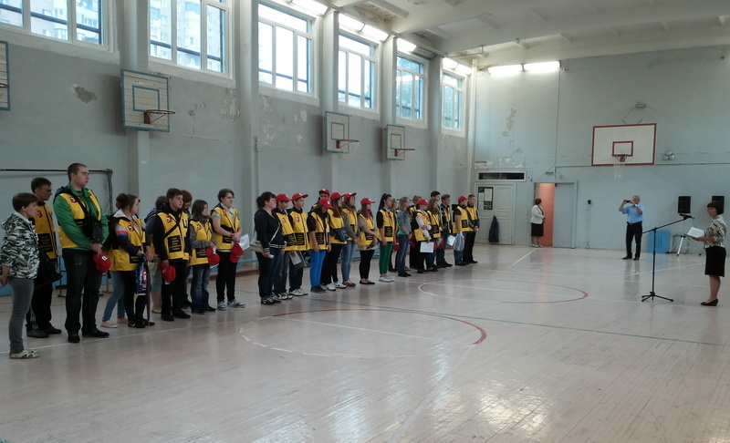 Подростки приступили к благоустройству Ульянки