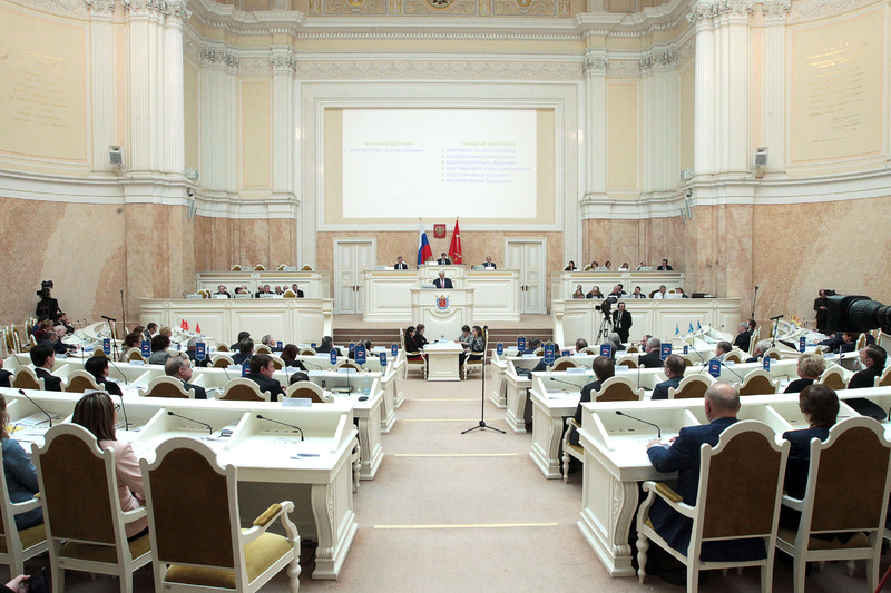 Отчет пресс-службы о заседании Законодательного Собрания Санкт-Петребурга 25 апреля 2018 года