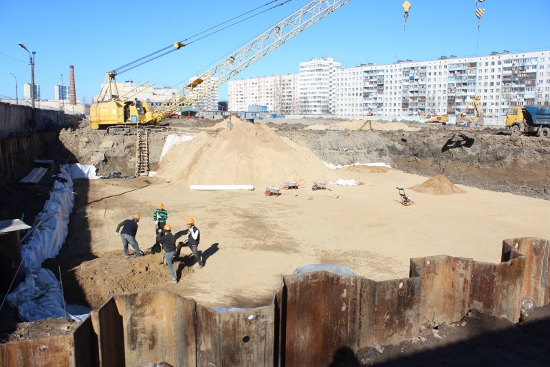 Продолжается строительство ФОК