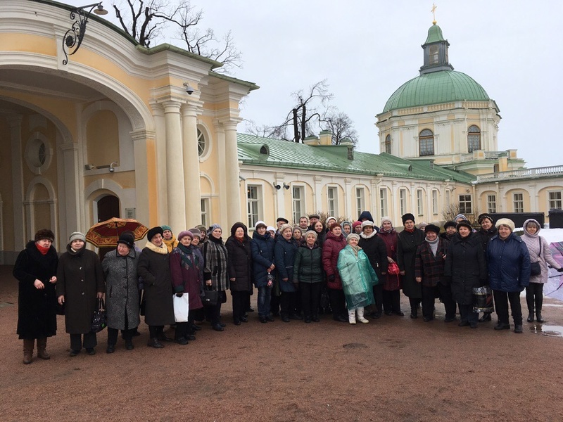 Экскурсия по Большому Меншиковскому Дворцу