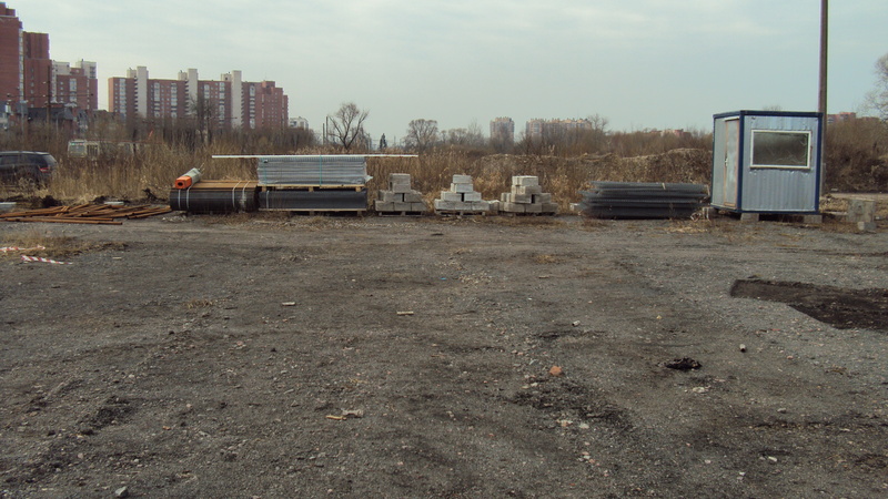 Несанкционированная стоянка в Полежаевском парке