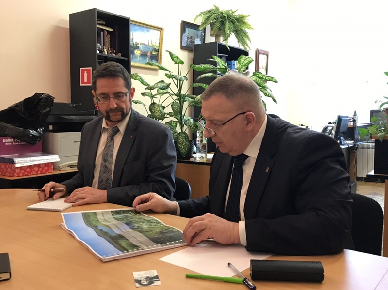 О береговой линии и Жемчужном пляже