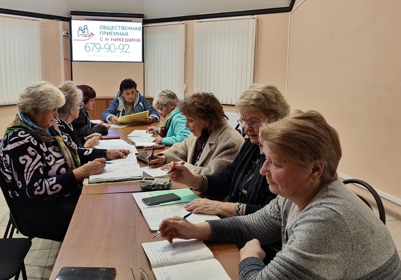 Заседание актива Совета ветеранов № 1, № 6, № 7 муниципального образования Сосновая Поляна