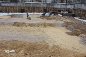 По наказам жителей Ульянки и Урицка продолжается строительство физкультурно-оздоровительного комплекса