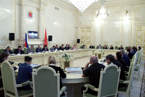 Депутаты предлагают обеспечивать участковых уполномоченных полиции служебным жильем за счет города